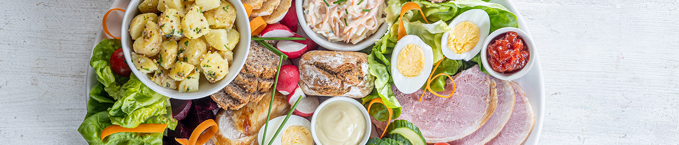 Irish Salad Platter with sliced Penny Loaves